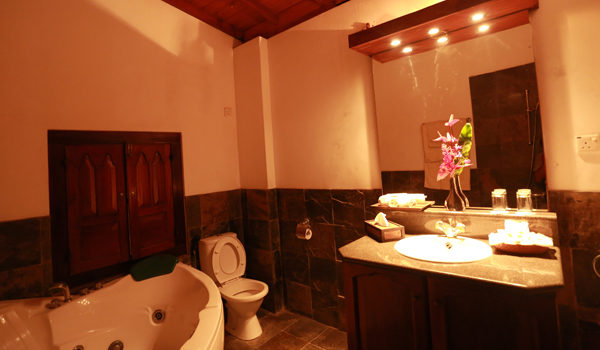 Ceylon Suite Hikkaduwa