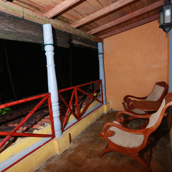 Hikkaduwa Holland Suite